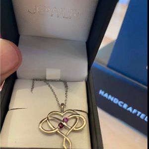 Lovely heart necklace by Jewlr.